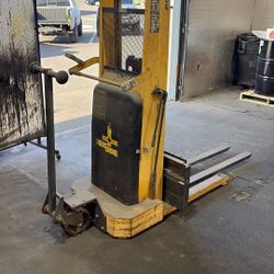 Portable Forklift 