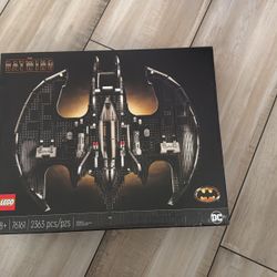 LEGO Super Heroes DC Batman: 1989 Batwing 76161