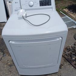 LG gas dryer gas dryer works good. This is a gas dryer, heavy duty, large capacity, 30 day warranty. This is an l g