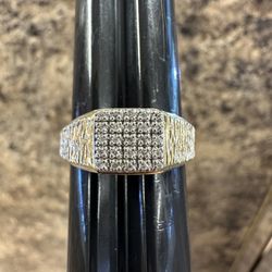 10k Men’s Ring Size 10