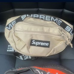 Tan Supreme Ss18 Bag