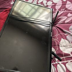 Hisense 32 inch monitor