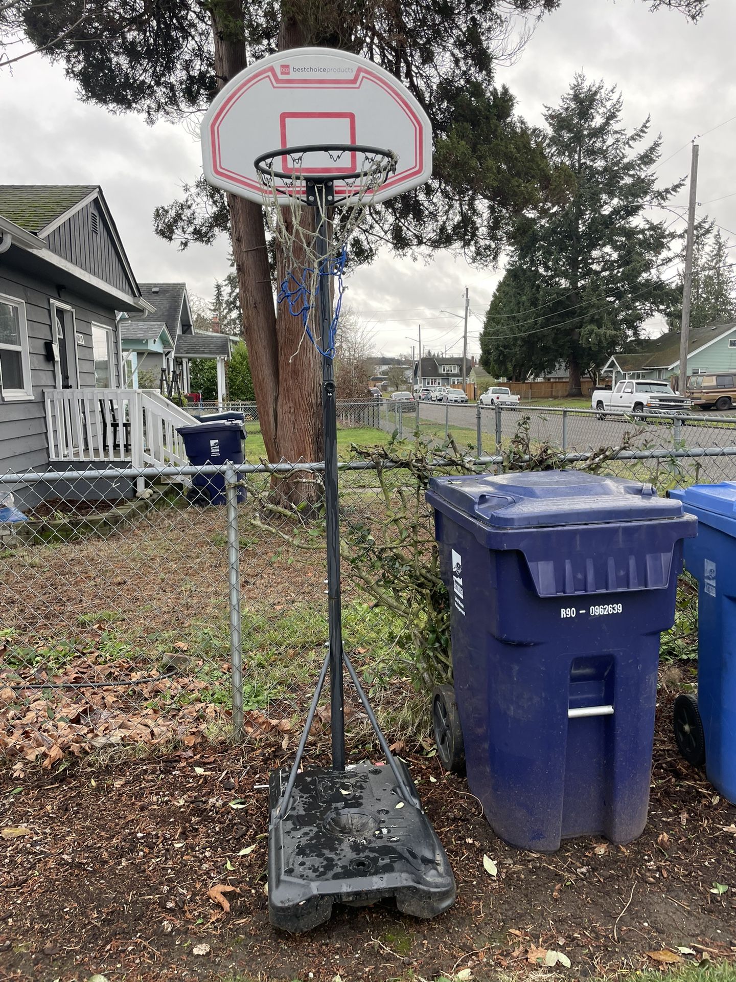 6ft Basketball Hoop