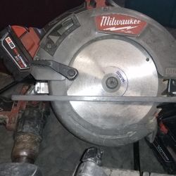 Millwalkee Circular Saw