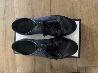 Gucci Supreme Black Lowtop sneakers Size 11