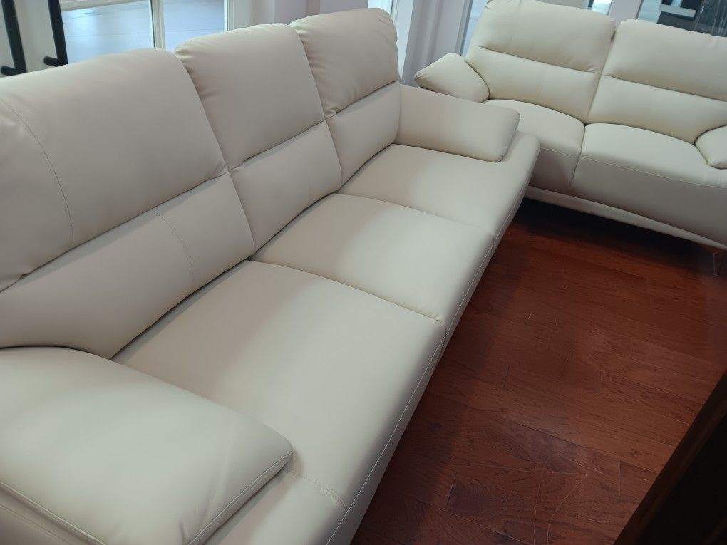 *Black Friday Now!!!*---Contemporary Valencia Beige Leather Sofa/Loveseat Sets---Now $799!!!---Delivery And Financing🤠