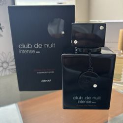 Club De Nuit Intense Man Extrait