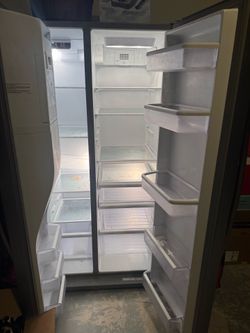 Whirlpool Refrigerator