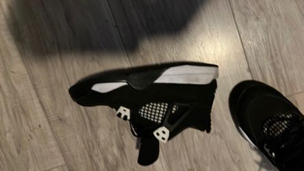 Jordan 4 black and white