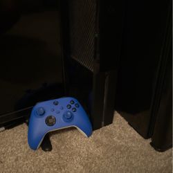 Xbox One W/ Blue Wrap Controller