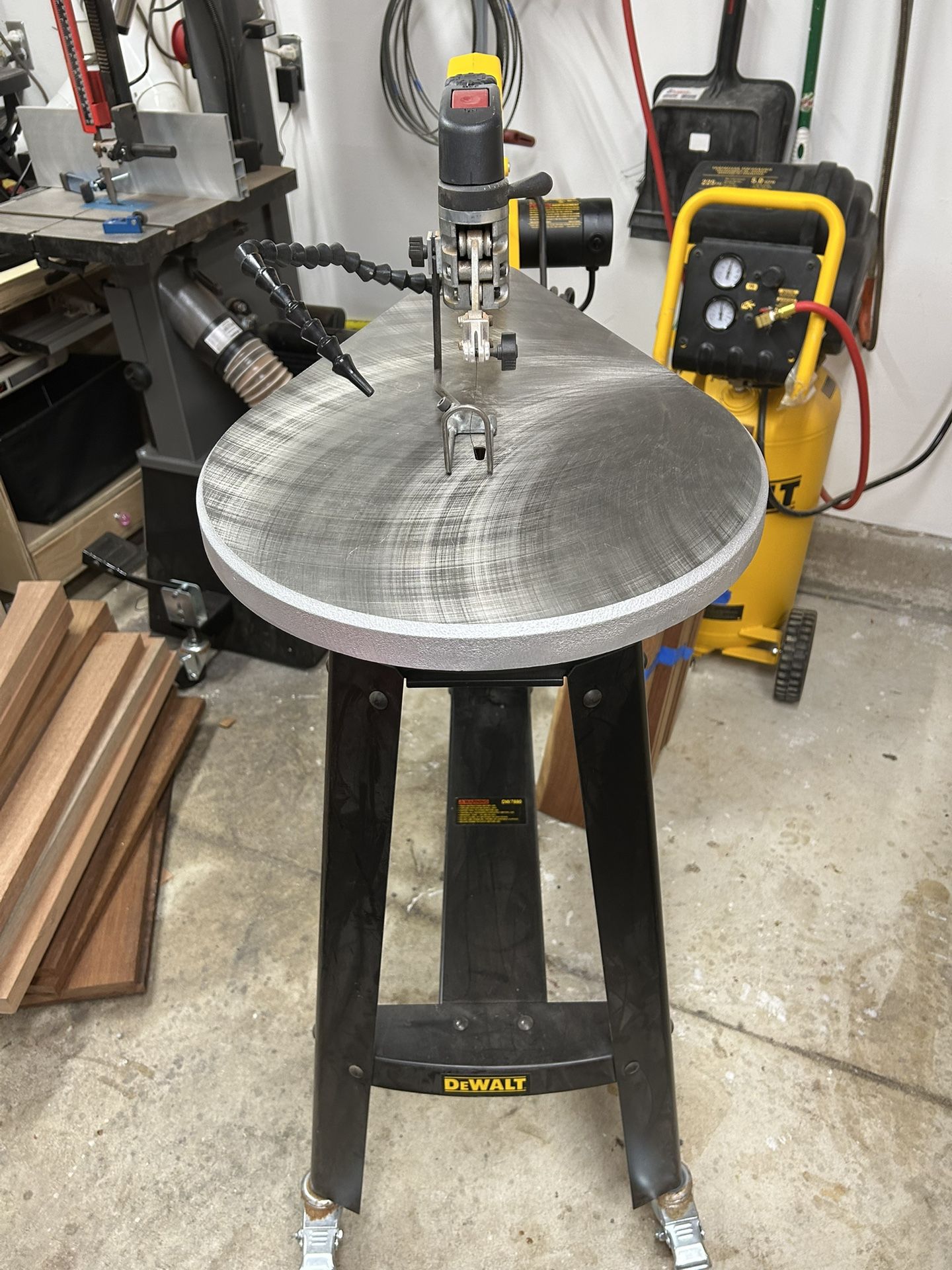 DeWalt 7880 Scroll Saw
