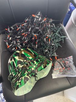 $8 Random bundle of lights and camo hats!