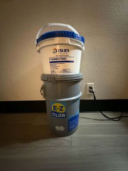 Chlorine tablets