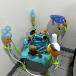 Finding Nemo Activity Jumper 
