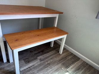 Table & benches