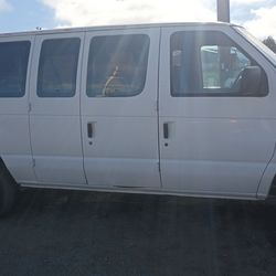 !! FORD ECONOLINE E350.. 92..TRABAJA MUY BIEN