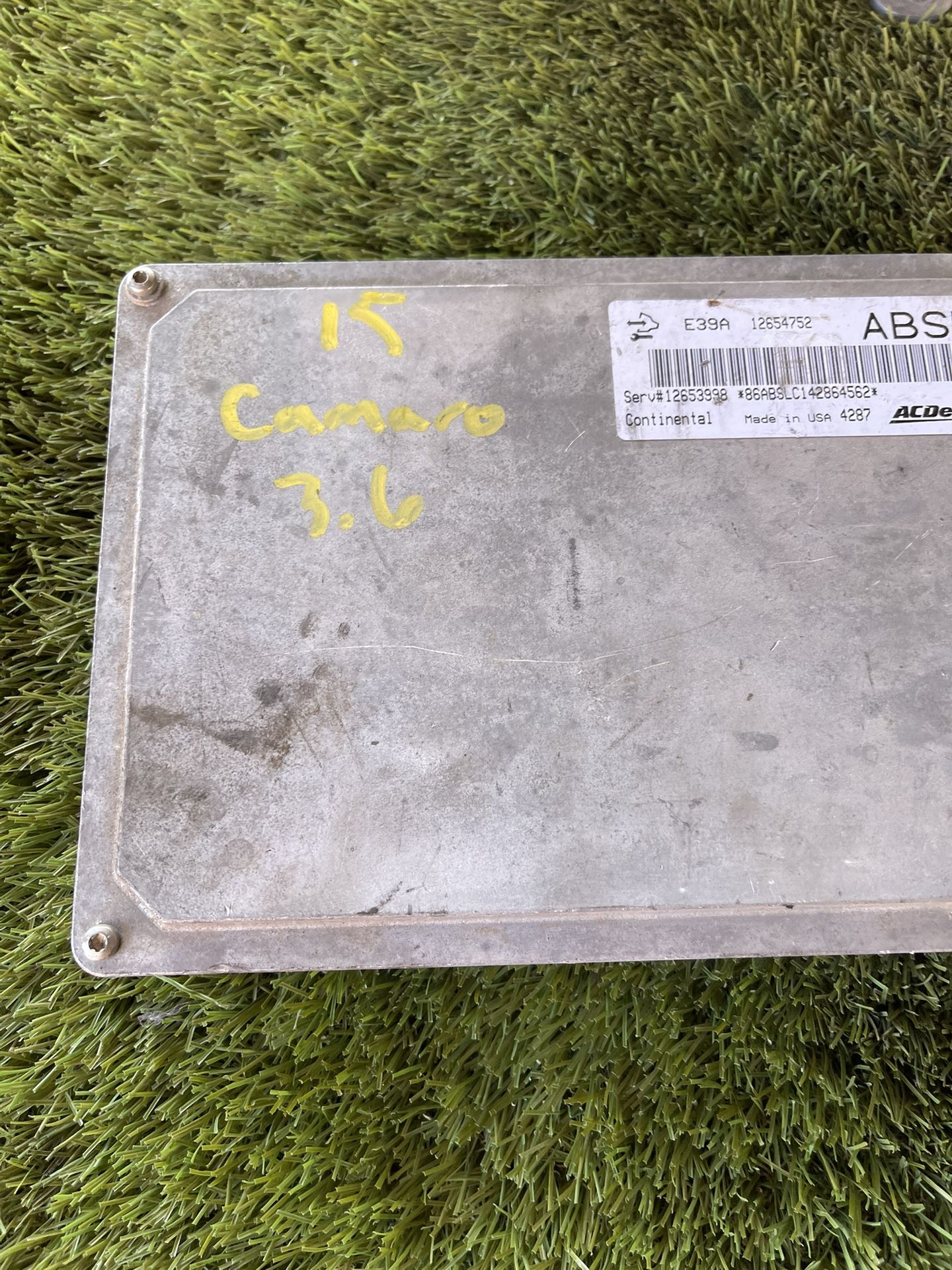 2015 Camaro Engine Control Unit