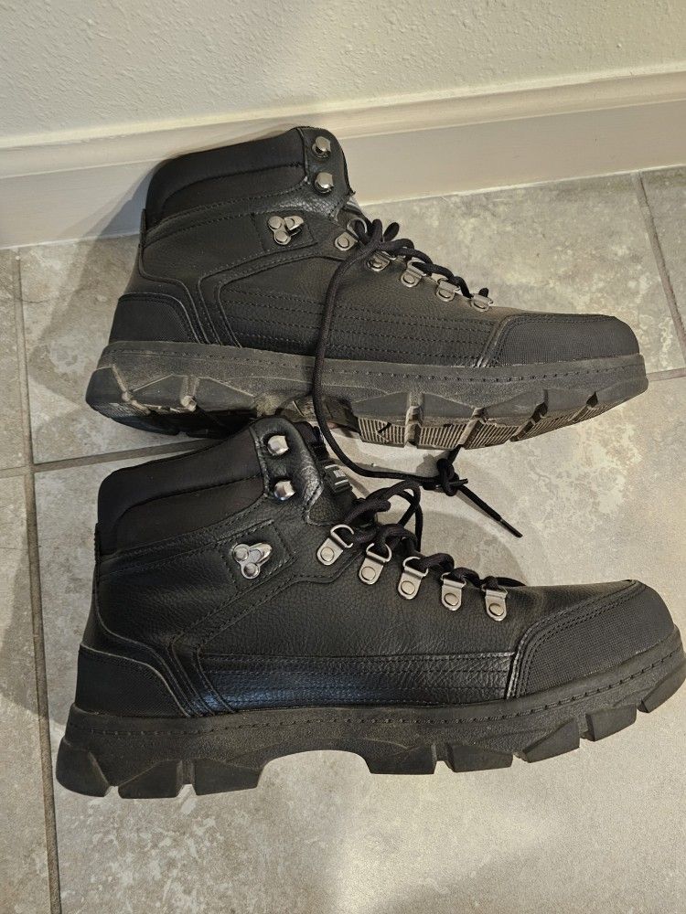 Nautica Black Boots