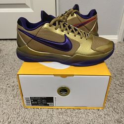 Brand New Nike Kobe V 5 Protro Undefeated Hall Of Fame Size 9 for Sale in San Fernando CA OfferUp