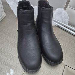 Black Leather  Nautica Boots 13
