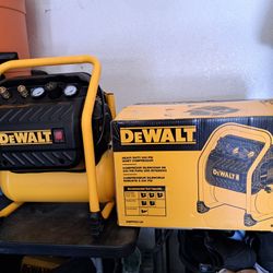 2.5 Gal. Portable Electric Heavy Duty 200 PSI Quiet Air Compressor

