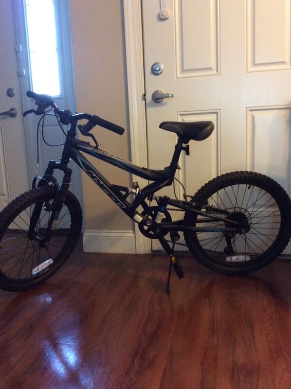 20" Bike *****New *****