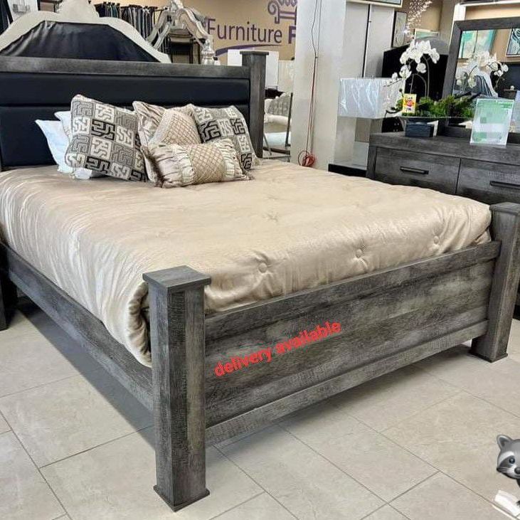 Wynnlow Gray Panel Bedroom Set Queen or King Bed Dresser Nightstand and Mirror With İnterest Free Payment Options 