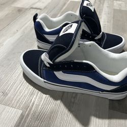 Old Skool Vans *NEW SIZE US M 10