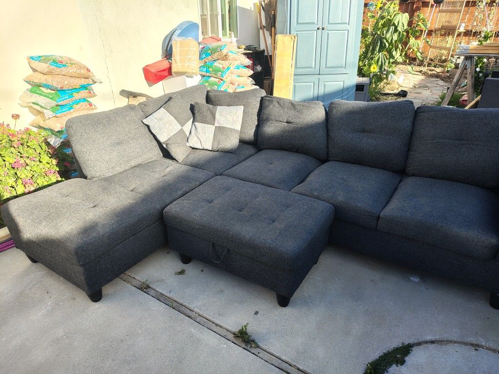 Lean Black L-shaped Couch
