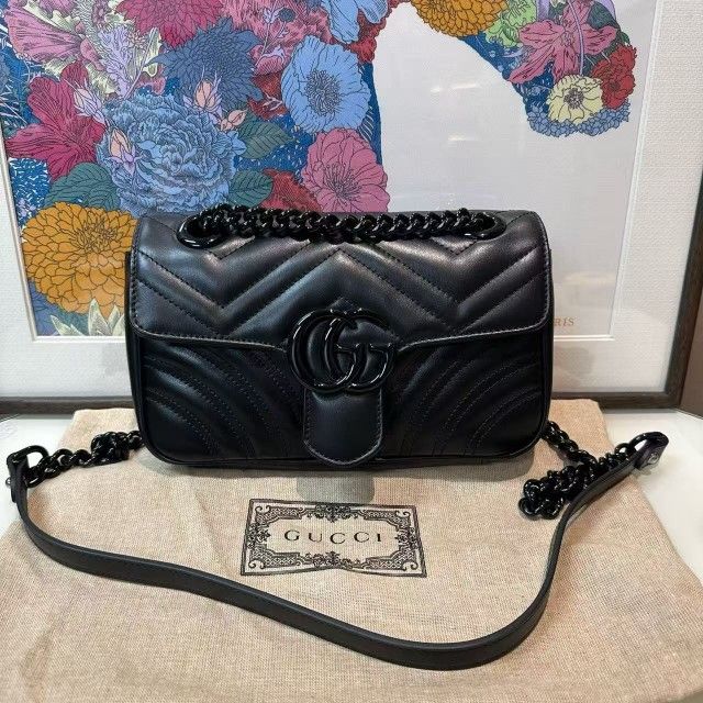 Minimalist Leather Crossbody Shoulder Bag, Elegant & Versatile