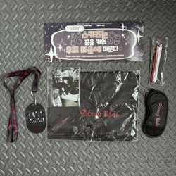 Stray Kids dominATE world tour USA VIP merch gift set + VIP lanyard + ATL banner