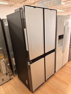 New Samsung Bespoke 4-Door Flex Counter Depth Refrigerator 23 cu. ft rf23db9600ap