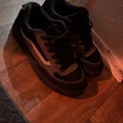 Vans Size 10 Like New 