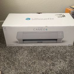 Silhouette Cameo 4
