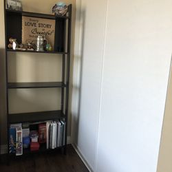 Standing shelves