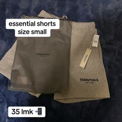 Essential Shorts 