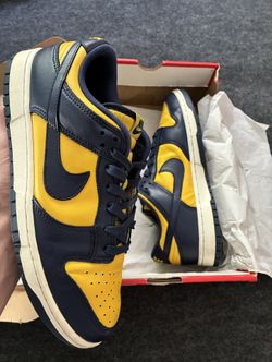 Nike Dunk Low Michigan 