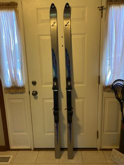 Volant Skiis - with Bindings