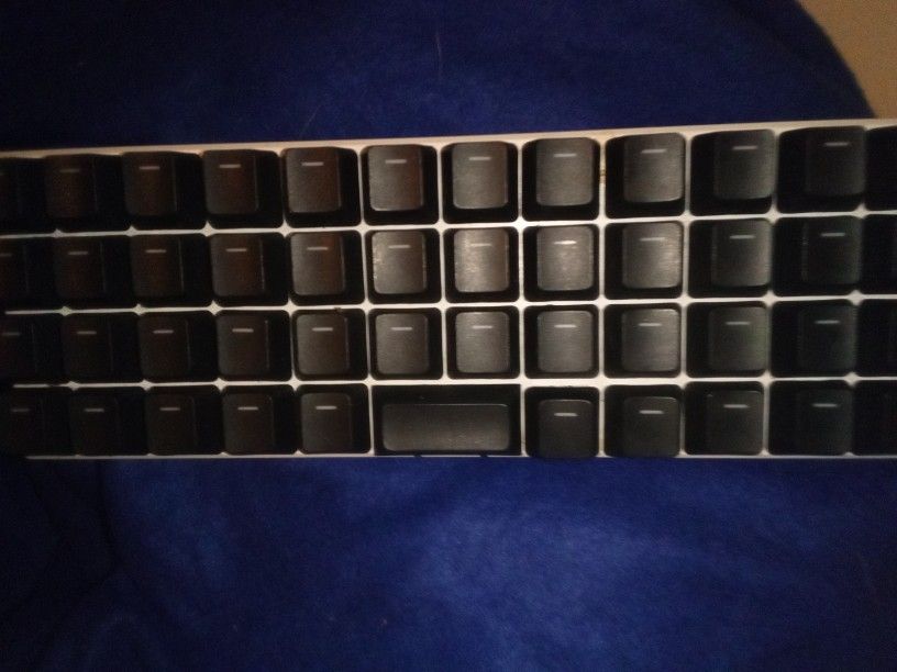 ZSA Planck mechanical keyboard - discontinued and barely used
