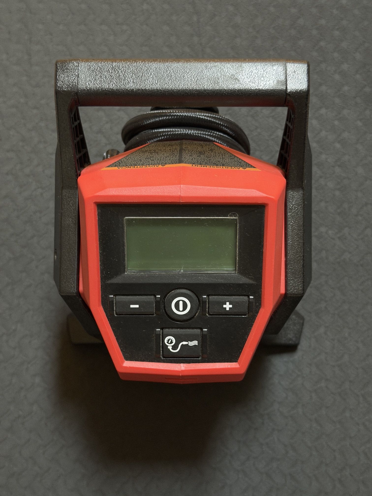 Milwaukee M12 Inflator