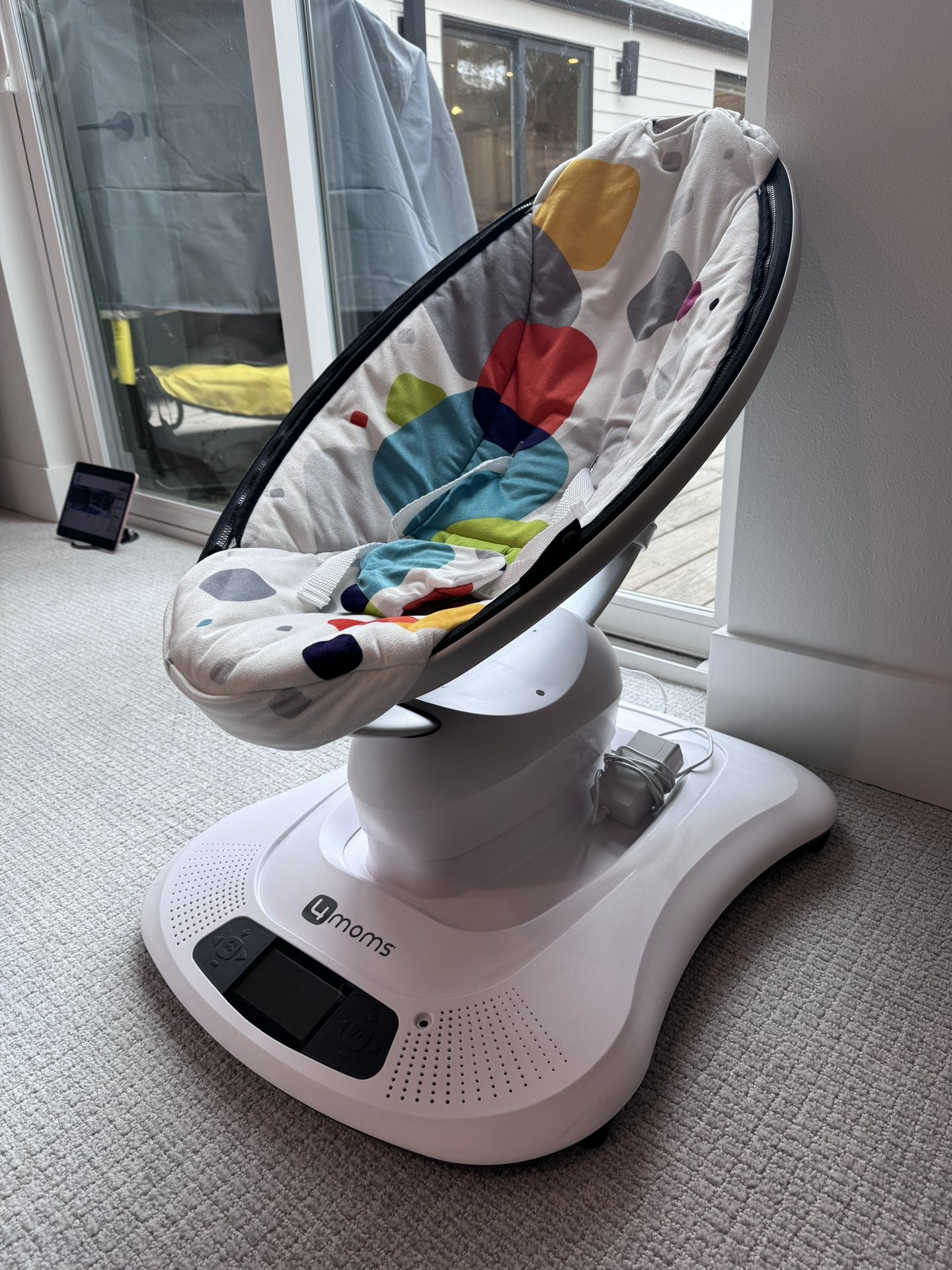 MamaRoo Baby Swing