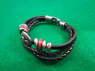 Leather bracelet