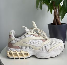 Women Size 8.5 Nike Zoom Air Fire Coconut Milk Shoes