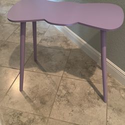Bow Desk /makeup Table