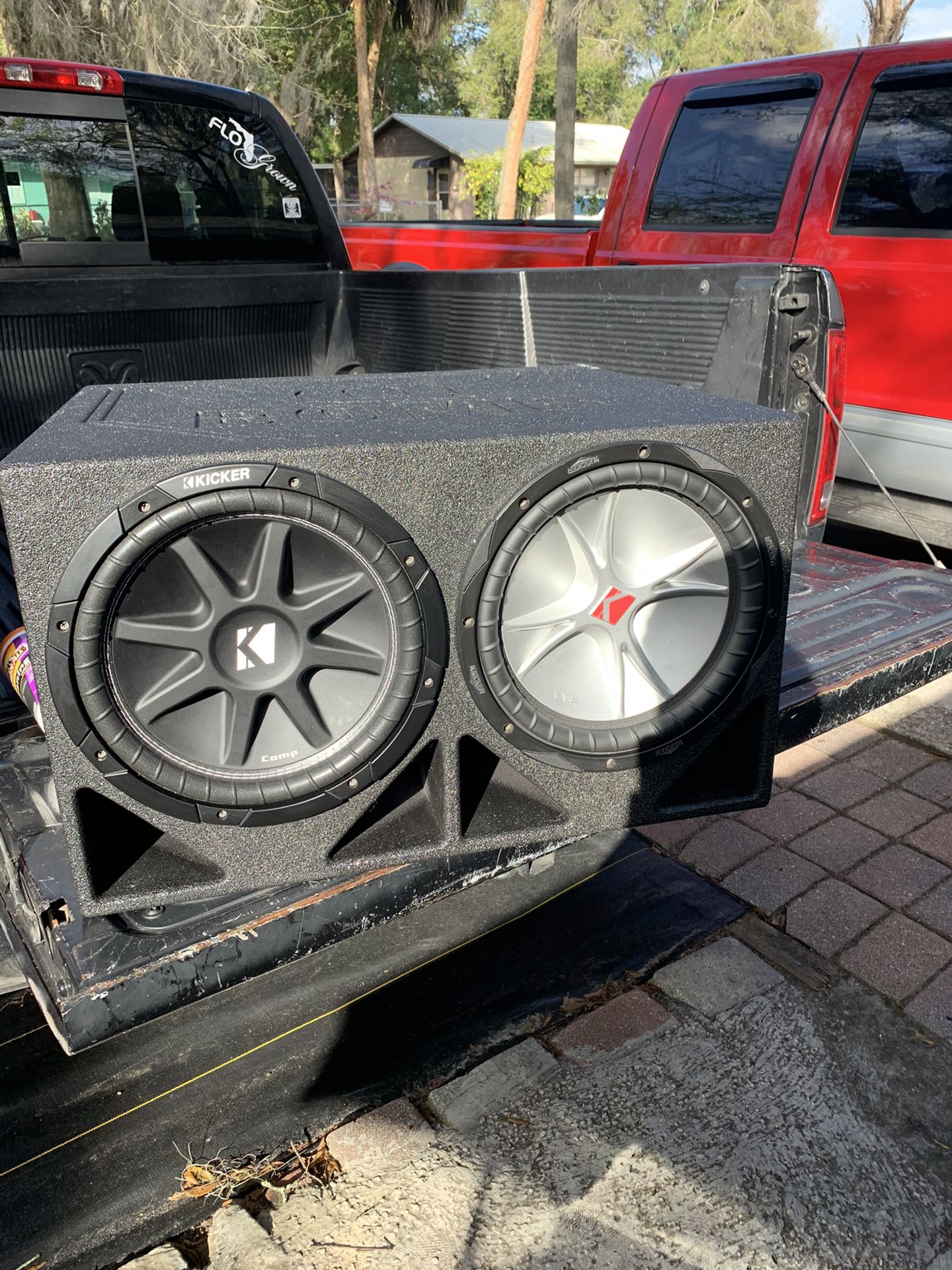 Two 12s subwoofers and QBOMB Box