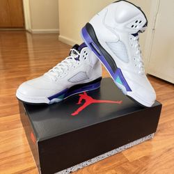 Jordan 5 Grape Retro 2025 (Size 10.5M) DS NEW