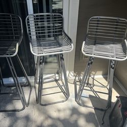 3 High Chairs 120
