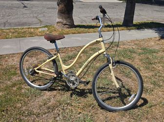 Electra Townie women's bicycle