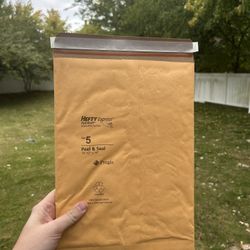 Lot Of Over 200 Bubble Mailers 10.5”x16” Seal Tab