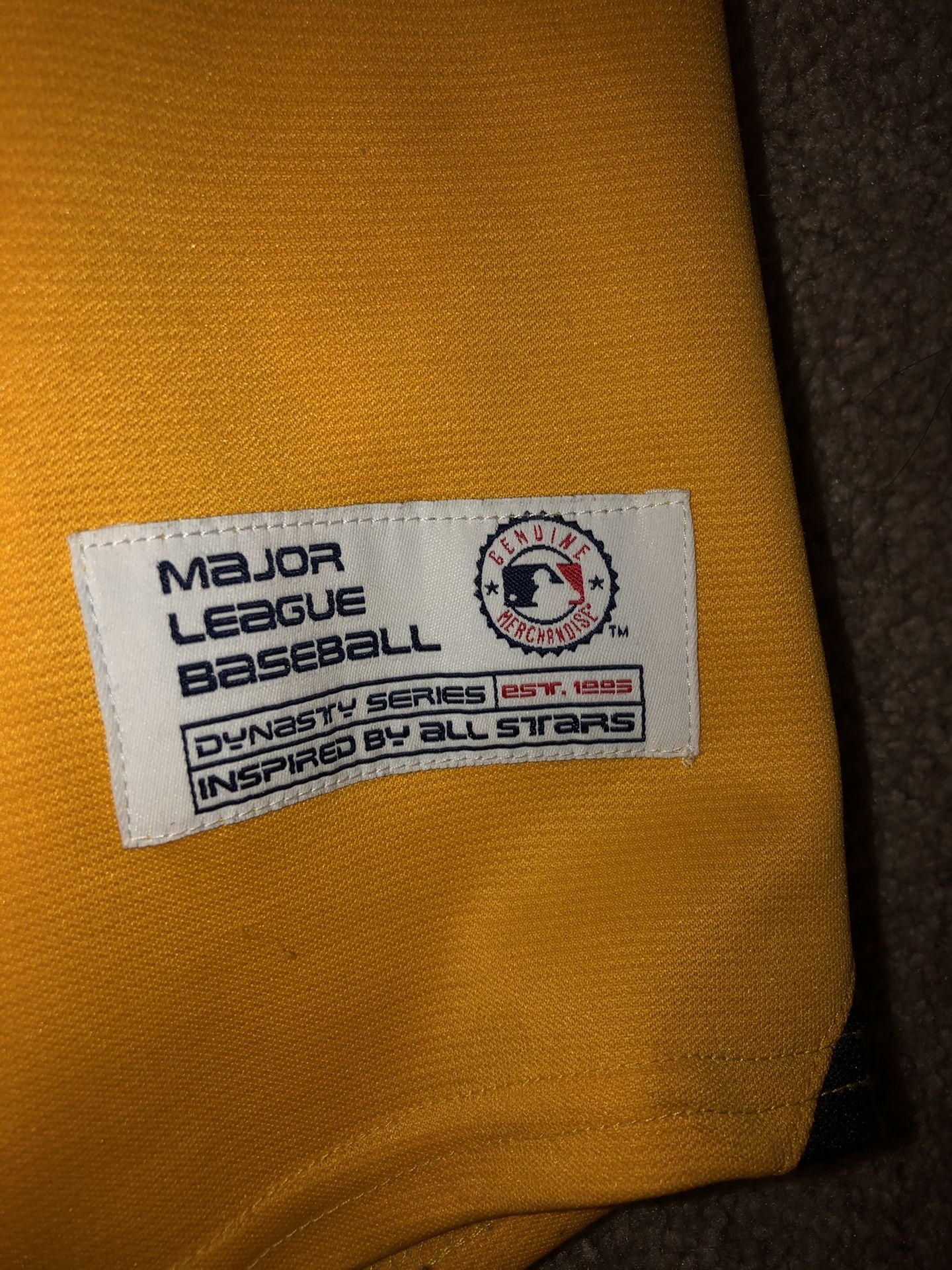 Pirates jersey for Sale in Mesa, AZ - OfferUp